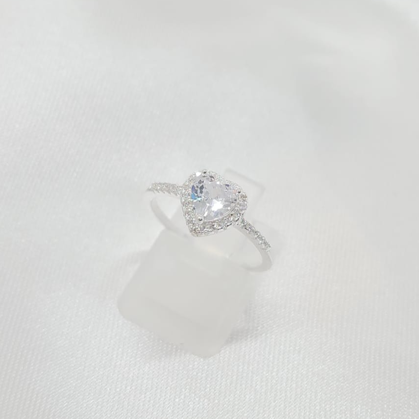 Anillo Dama diseño Corazón Circón Cristal Grande