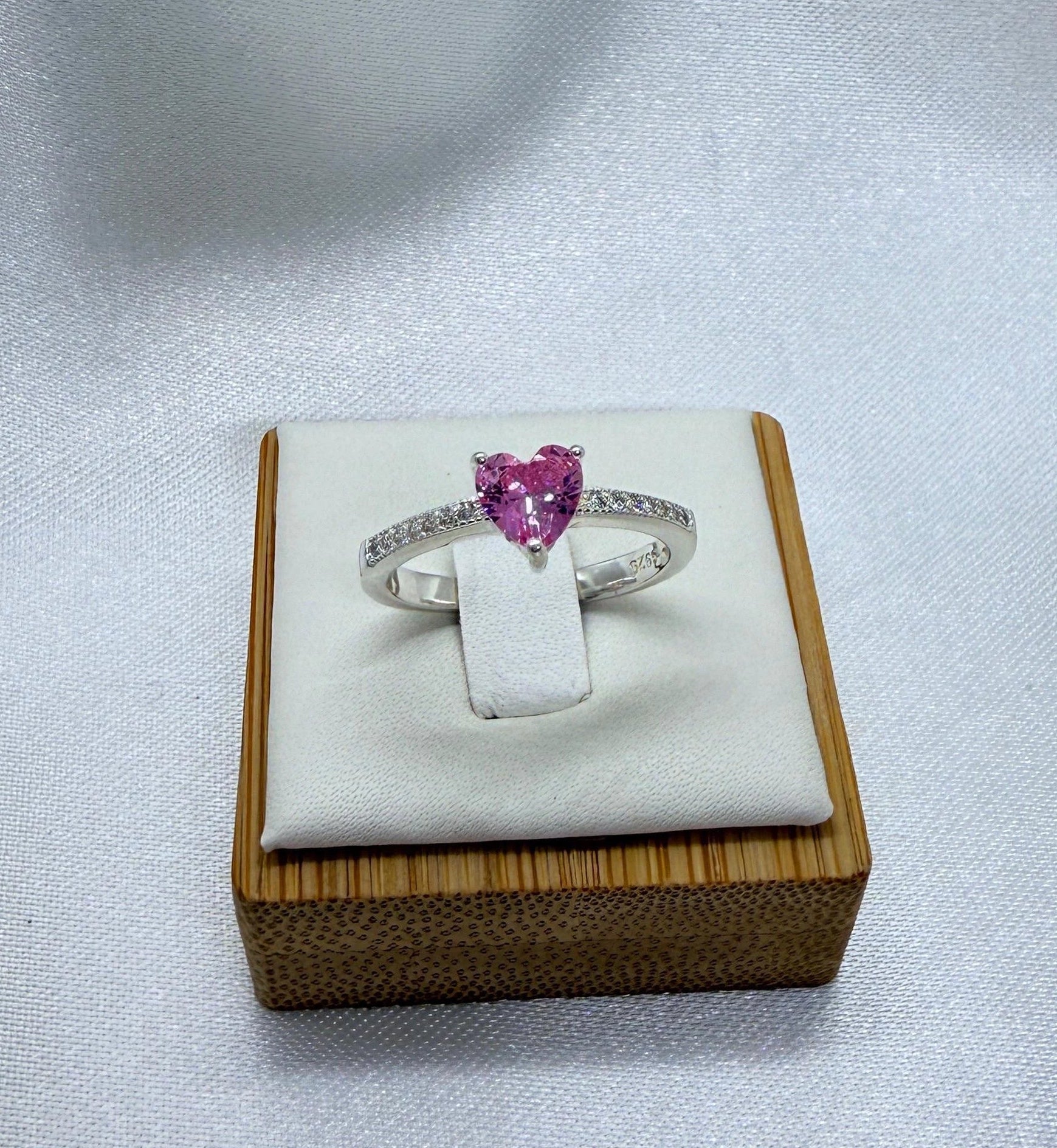 Anillo Dama Diseño Corazón Rosado Plata fina ley 925