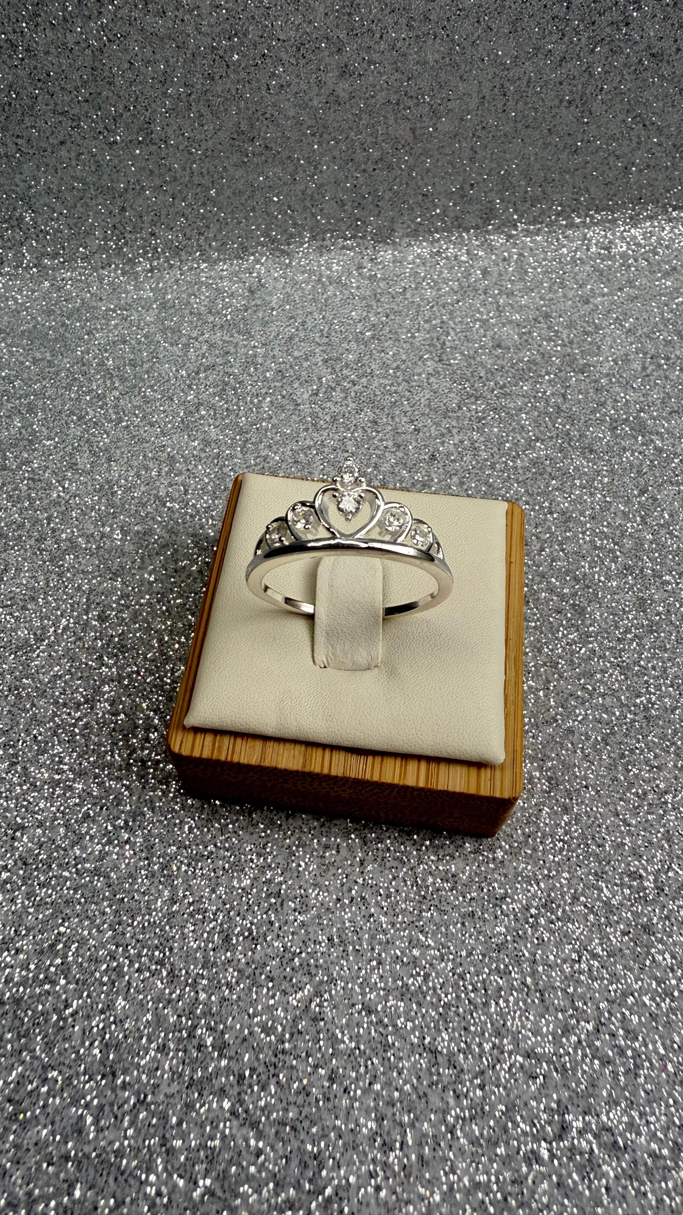 Anillo Dama Diseño Corona microcircones Plata fina ley 925