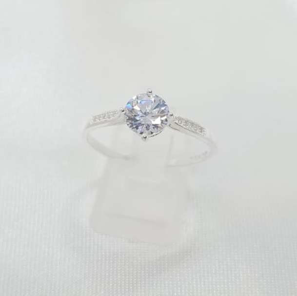 Anillo Dama diseño Circón Sobresaliente 4D Cristal con incrustación de circones Plata 925