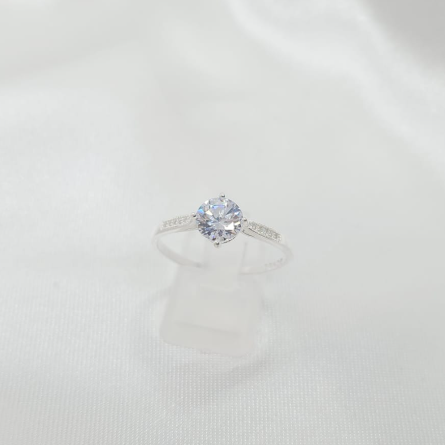 Anillo Dama diseño Circón Sobresaliente 4D Cristal con incrustación de circones Plata 925