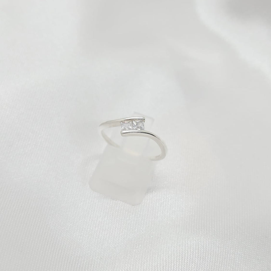 Anillo Dama Diseño Circón