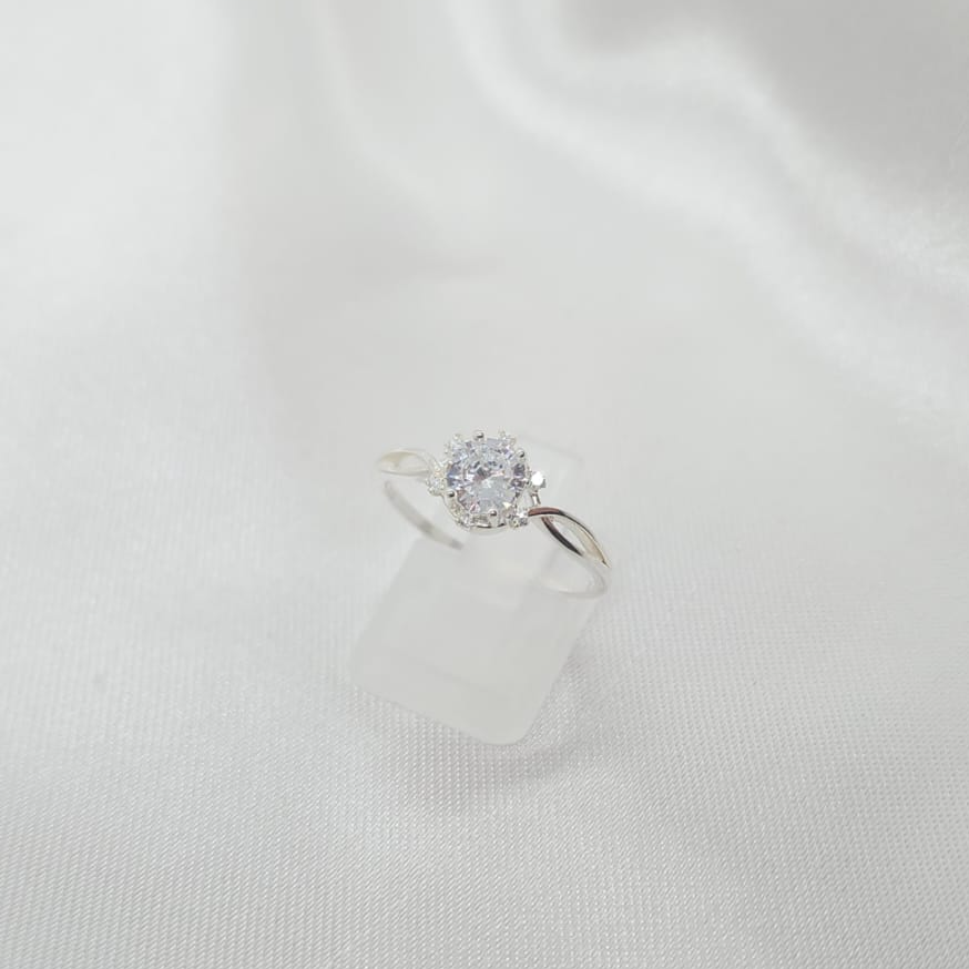 Anillo Dama Diseño circón