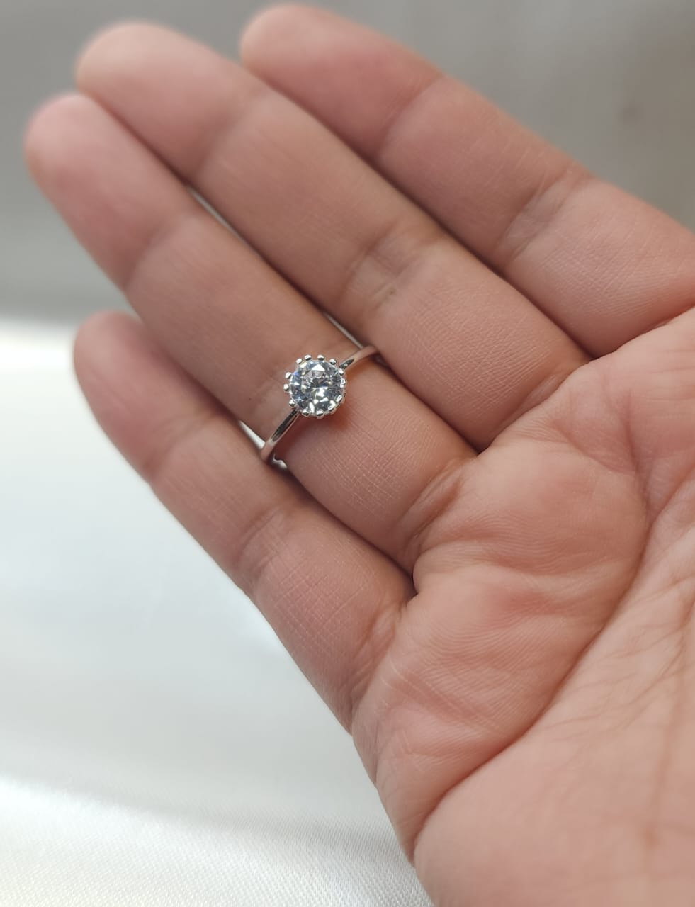 Anillo Dama Diseño Circón Flor