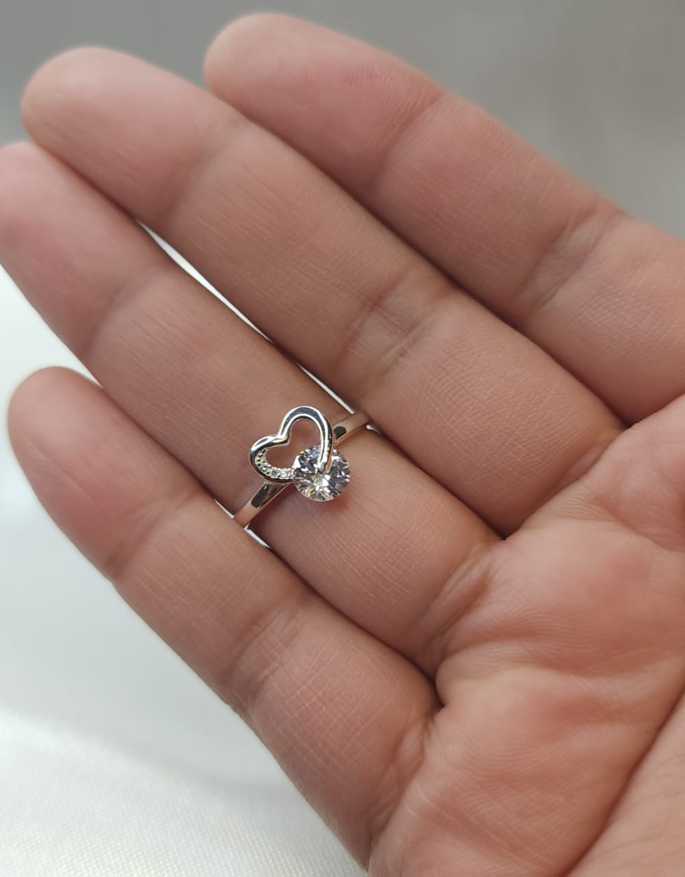 Anillo Dama Diseño Corazón circón