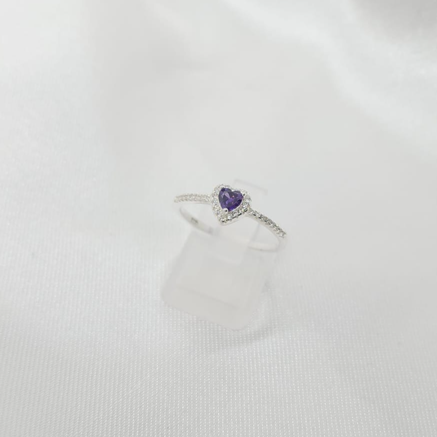 Anillo Dama diseño Corazón circón Violeta con incrustación de Microcircones