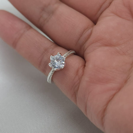 Anillo Dama Diseño flor Circón con incrustaciones de Microcircones