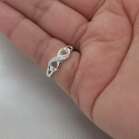 Anillo Dama Diseño infinito