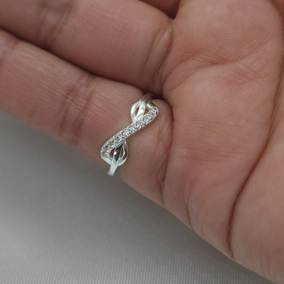 Anillo Dama Diseño Infinito