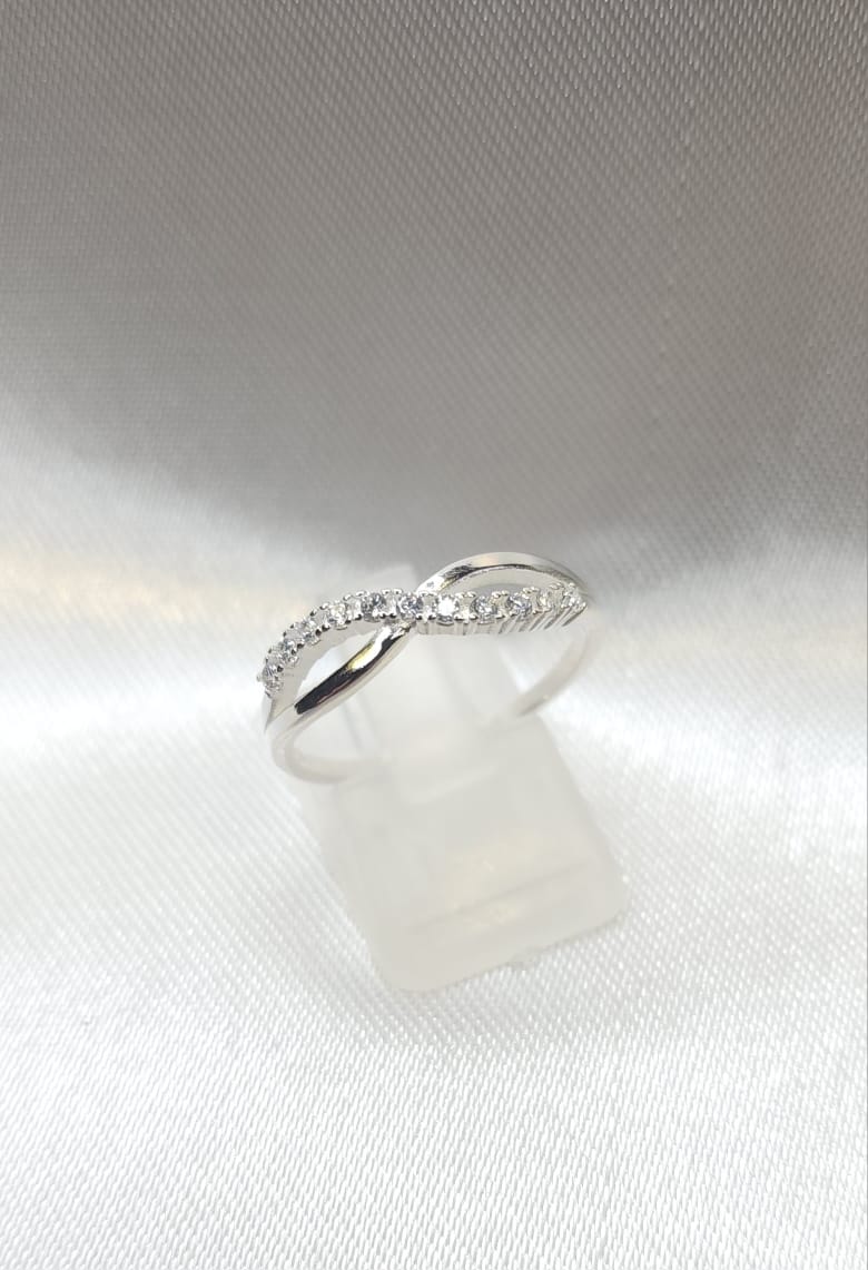 Anillo Dama Diseño Infinito