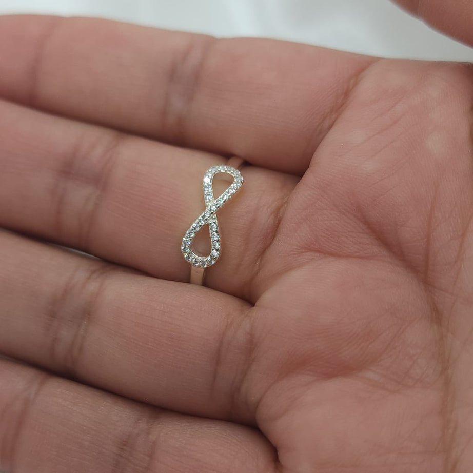 Anillo Dama Diseño Infinito