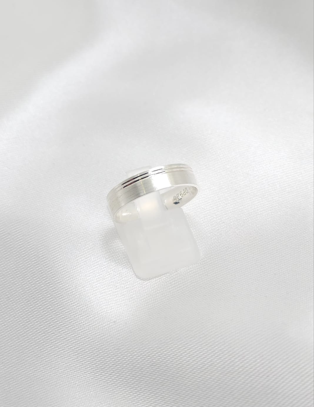 Anillo Argolla Diseño dos lineas 4mm Grosor Plata 925