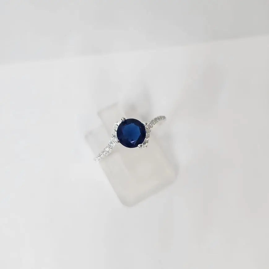 Anillo Dama Diseño Circón Azul en Plata fina ley 925