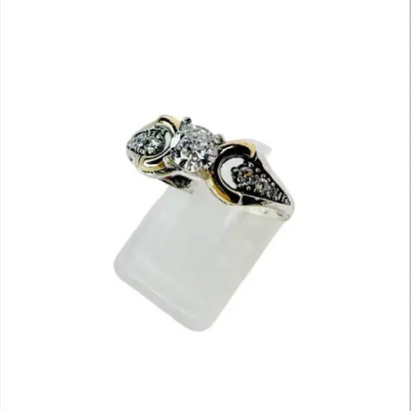 Anillo Dama Diseño  Circón P.925 con Oro de 14k.