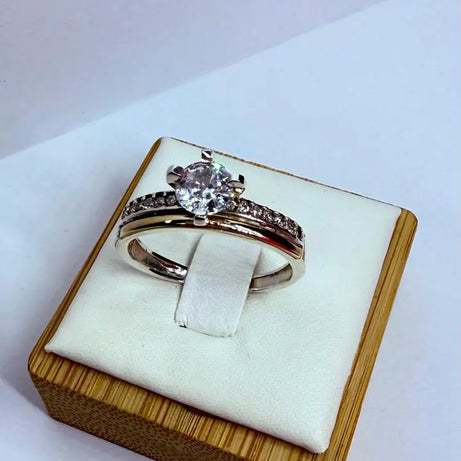 Anillo Dama Diseño Circón P.925 con Oro de 14k.