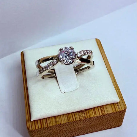 Anillo Dama Diseño Circón P.925 con Oro de 14k