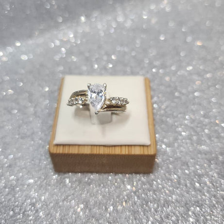 Anillo Dama Diseño Circon P.925 con Oro de 14k.