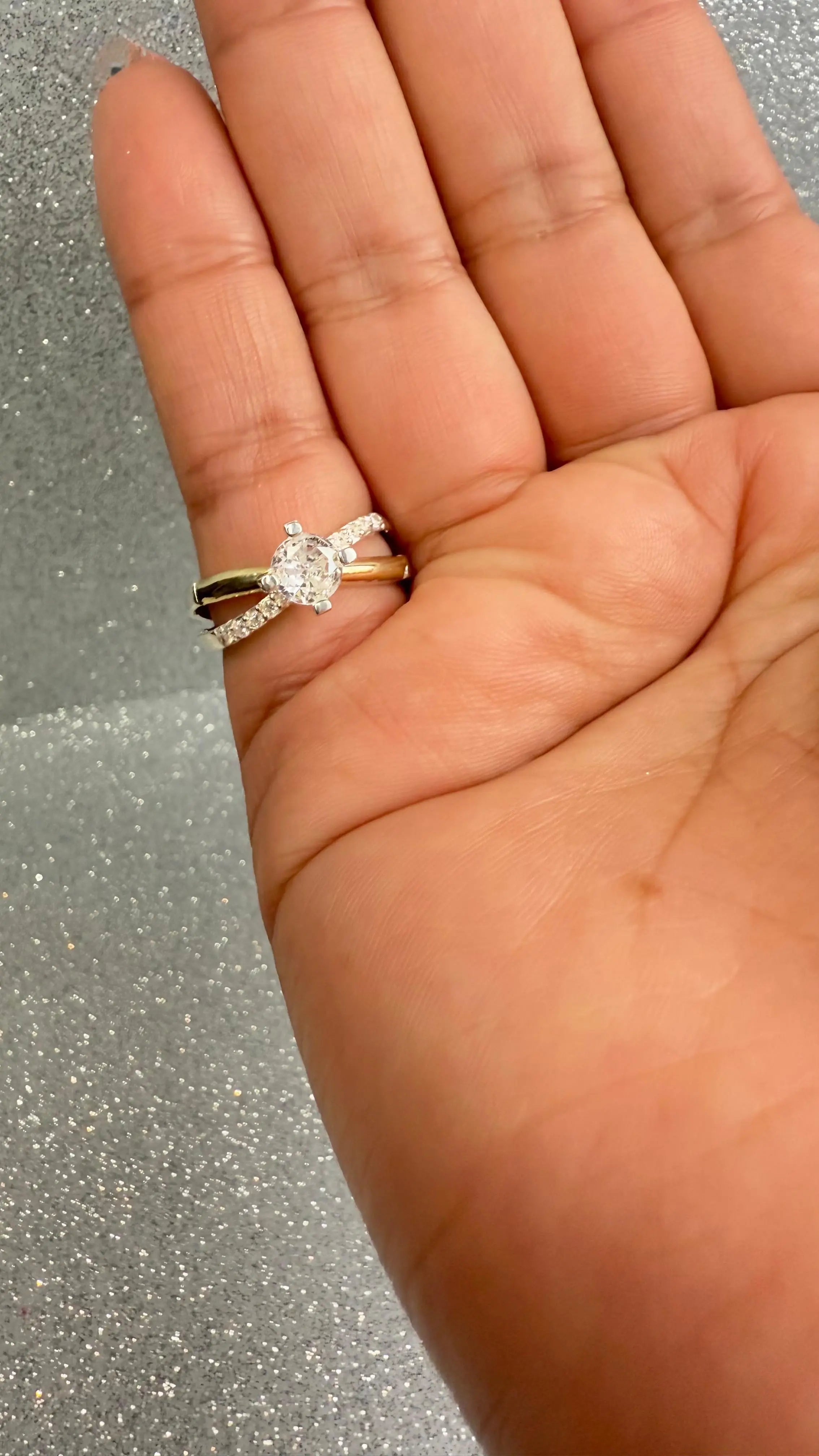 Anillo Dama Diseño Circón P.925 con Oro de 14k