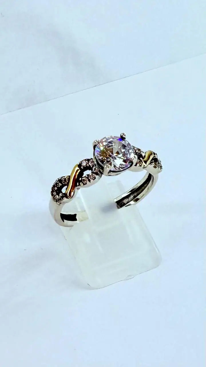 Anillo Dama Diseño Circón infinitos P.925 con Oro de 14k