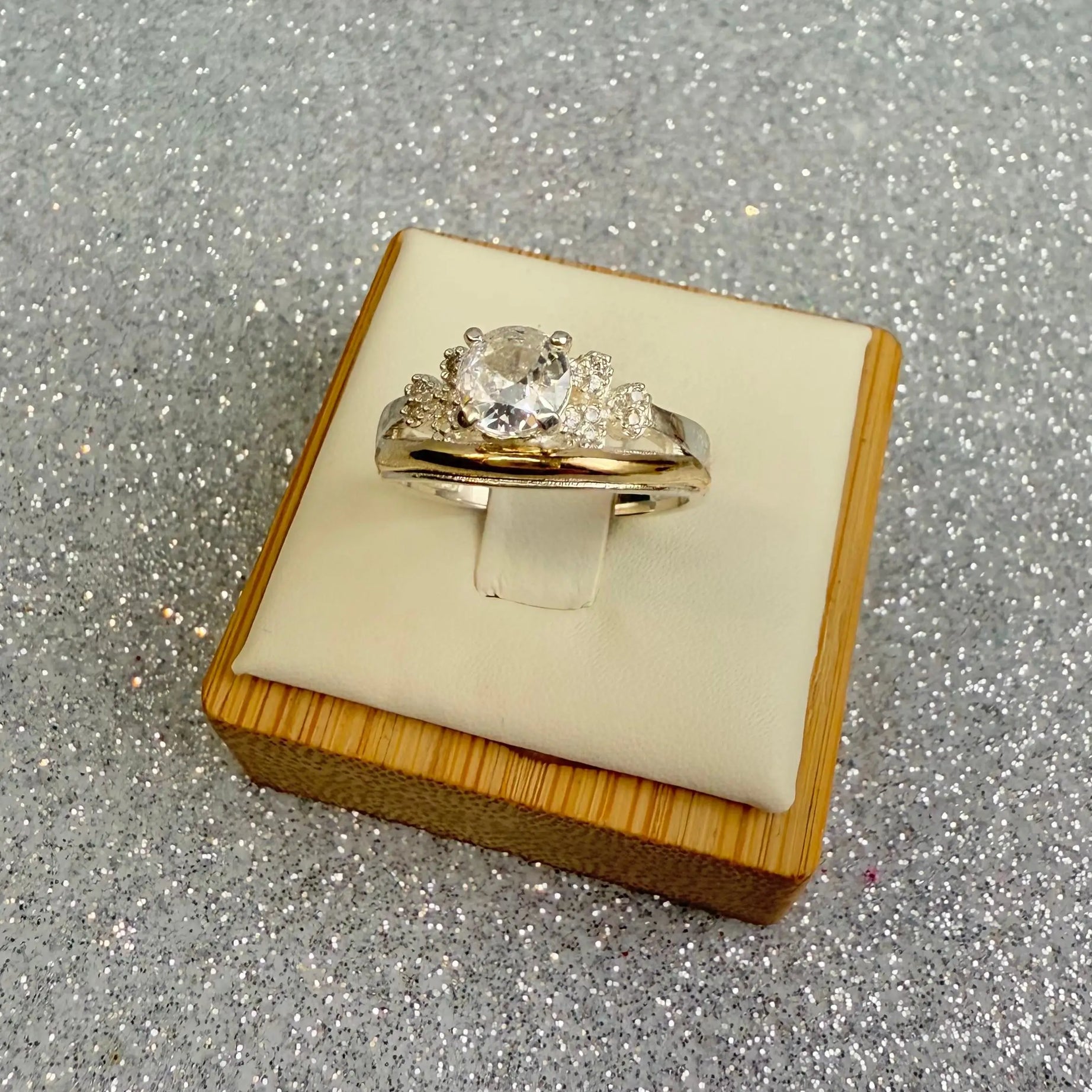 Anillo Dama Diseño Circon P.925 con Oro de 14k