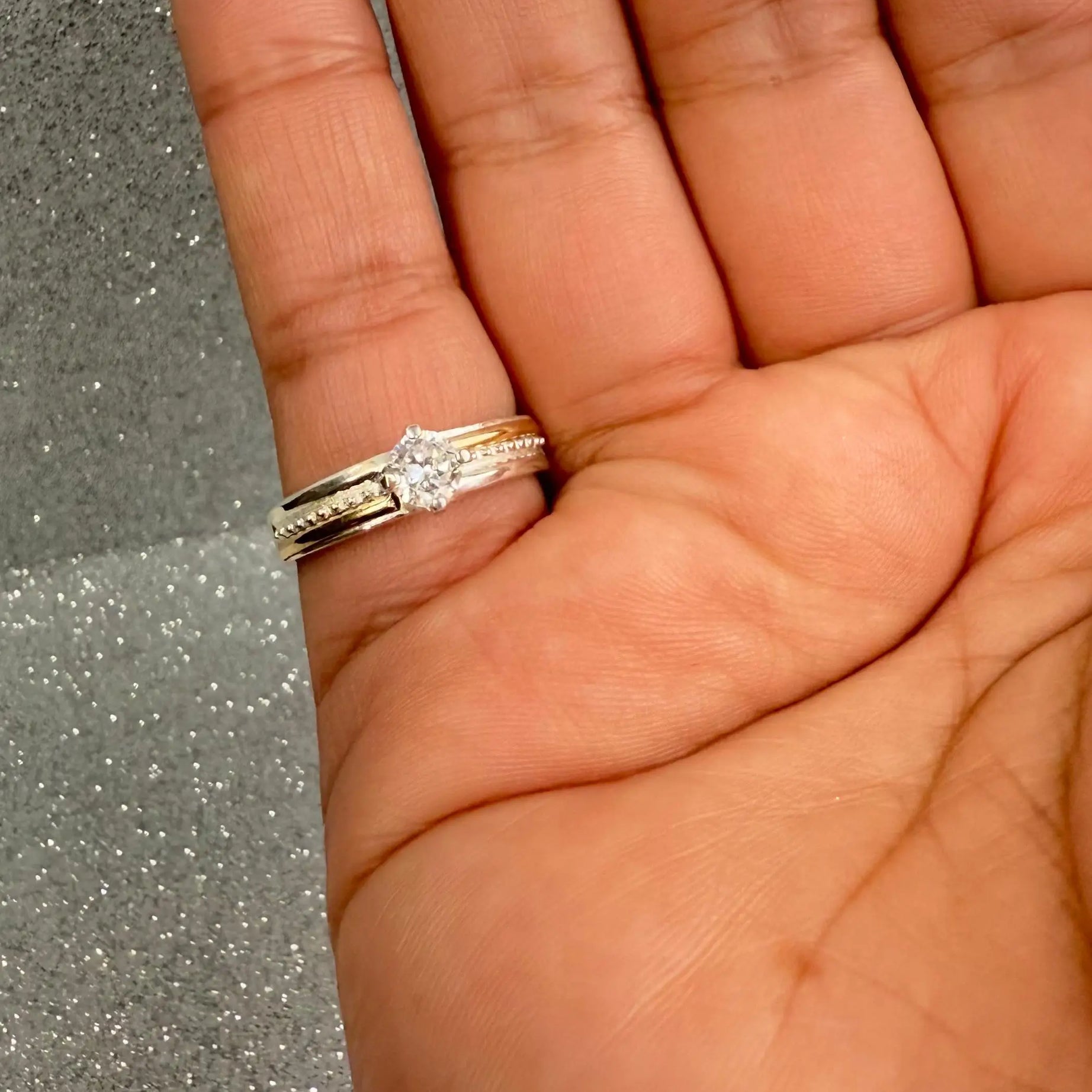 Anillo Dama Diseño Circon solitarioP.925 con Oro de 14k