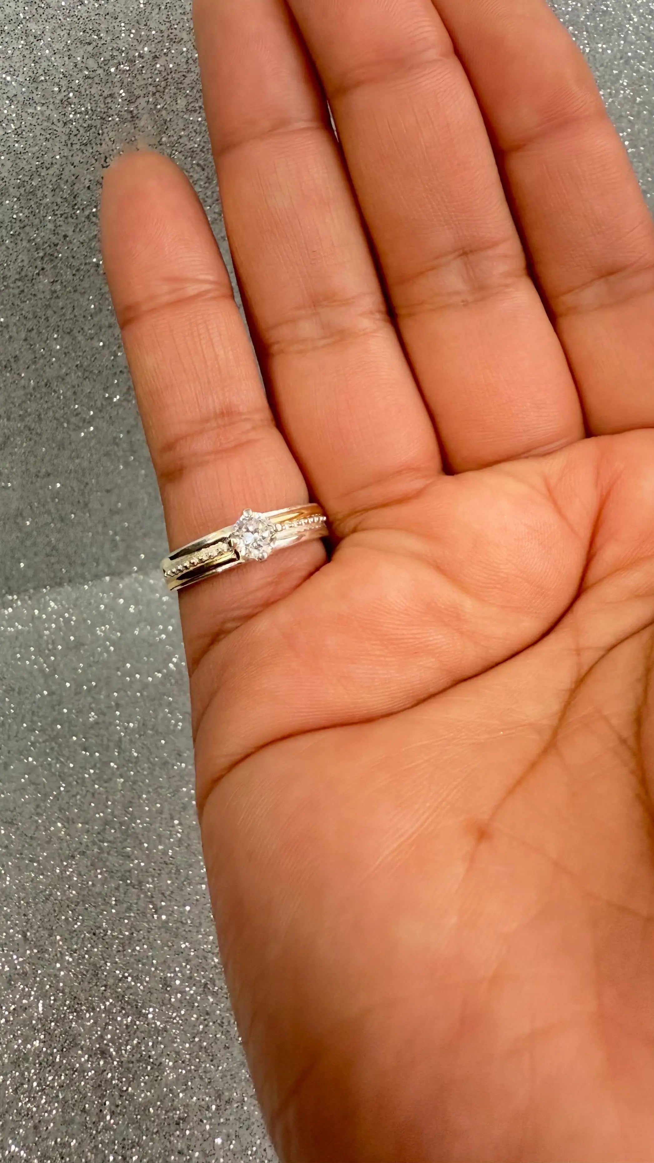 Anillo Dama Diseño Circon solitarioP.925 con Oro de 14k