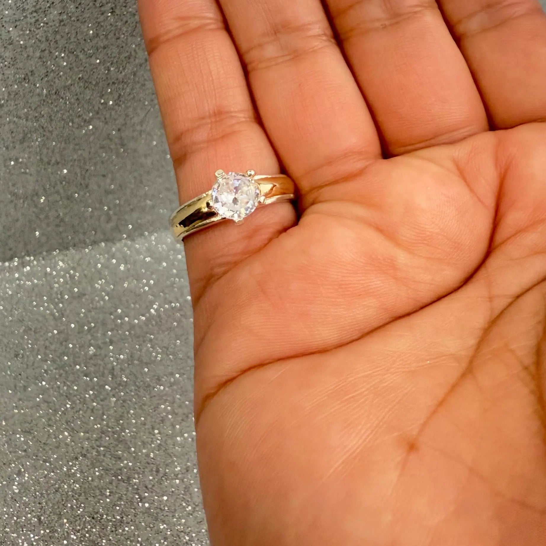 Anillo Dama Diseño Circon solitario G P.925 con Oro de 14k