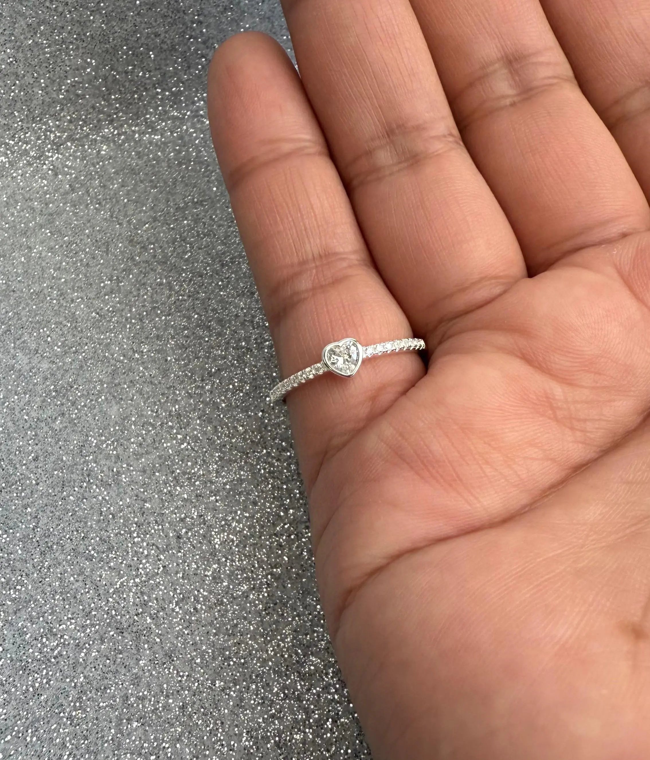 Anillo Dama Diseño Corazón Cristal Plata fina ley 925
