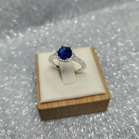 Anillo Dama Diseño Solitario Circón Azul en Plata fina ley 925