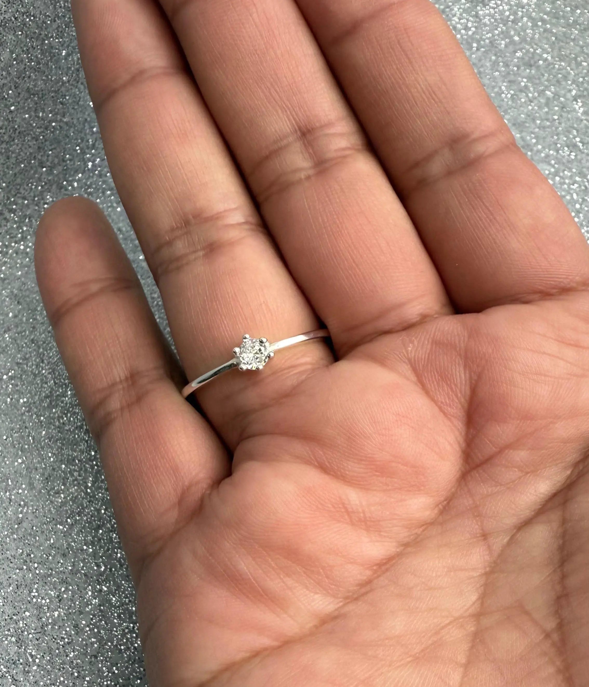 Anillo Dama Diseño Solitario Circón cristal  Plata 925