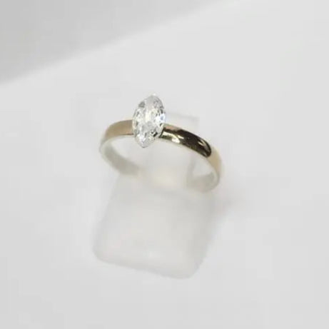 Anillo Dama Diseño Circón P.925 con Oro de 14k