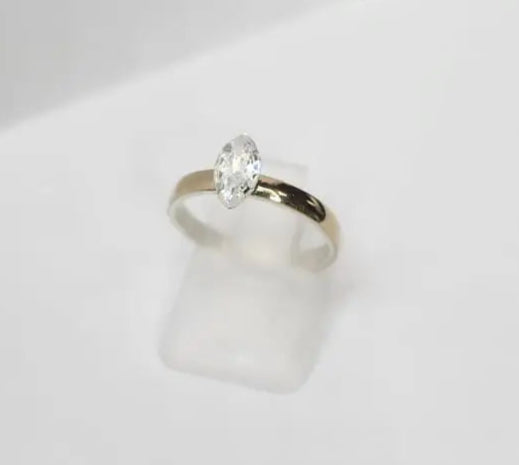 Anillo Dama Diseño Circón P.925 con Oro de 14k