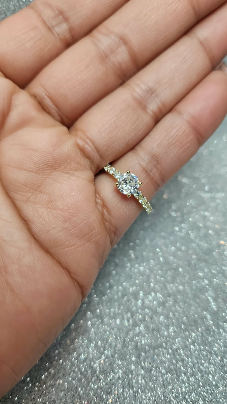 Anillo dama Diseño Circón con microcircones en Plata 925 con Baño de Oro 18kilates