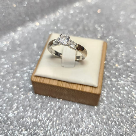Anillo Dama Diseño Circones P.925 con Oro de 14kilates