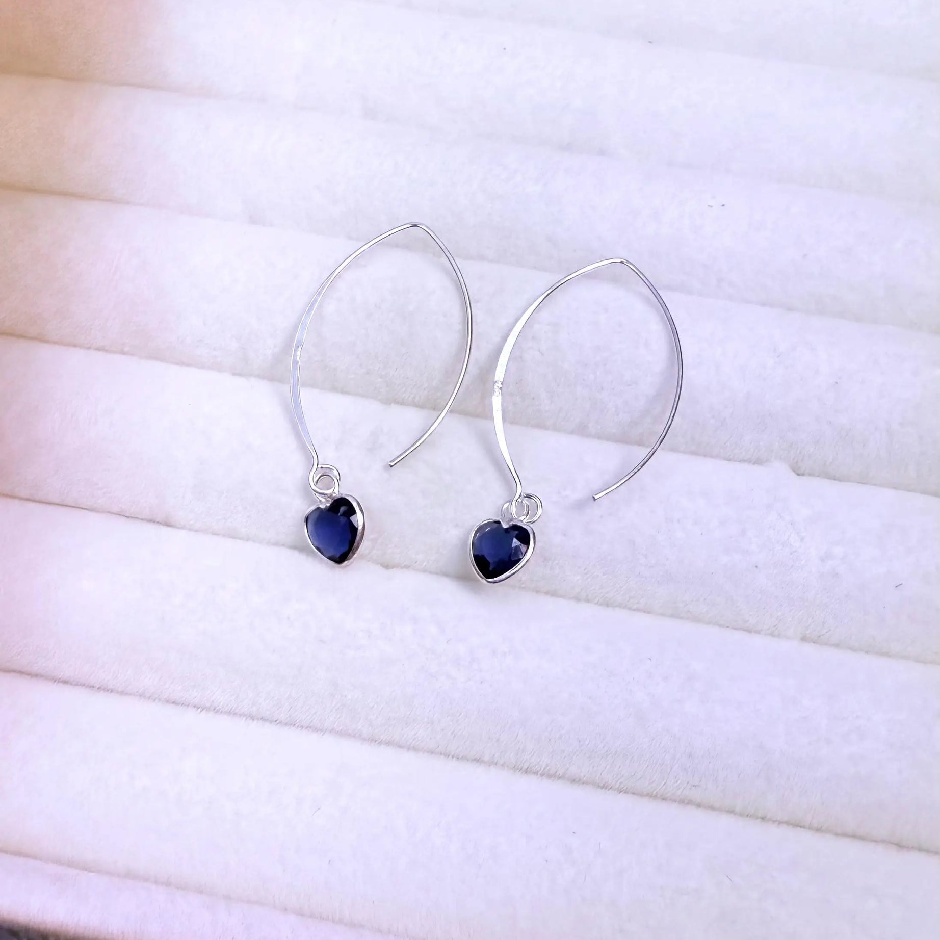 Aros dama Diseño corazón cristal Azul Plata fina ley 925