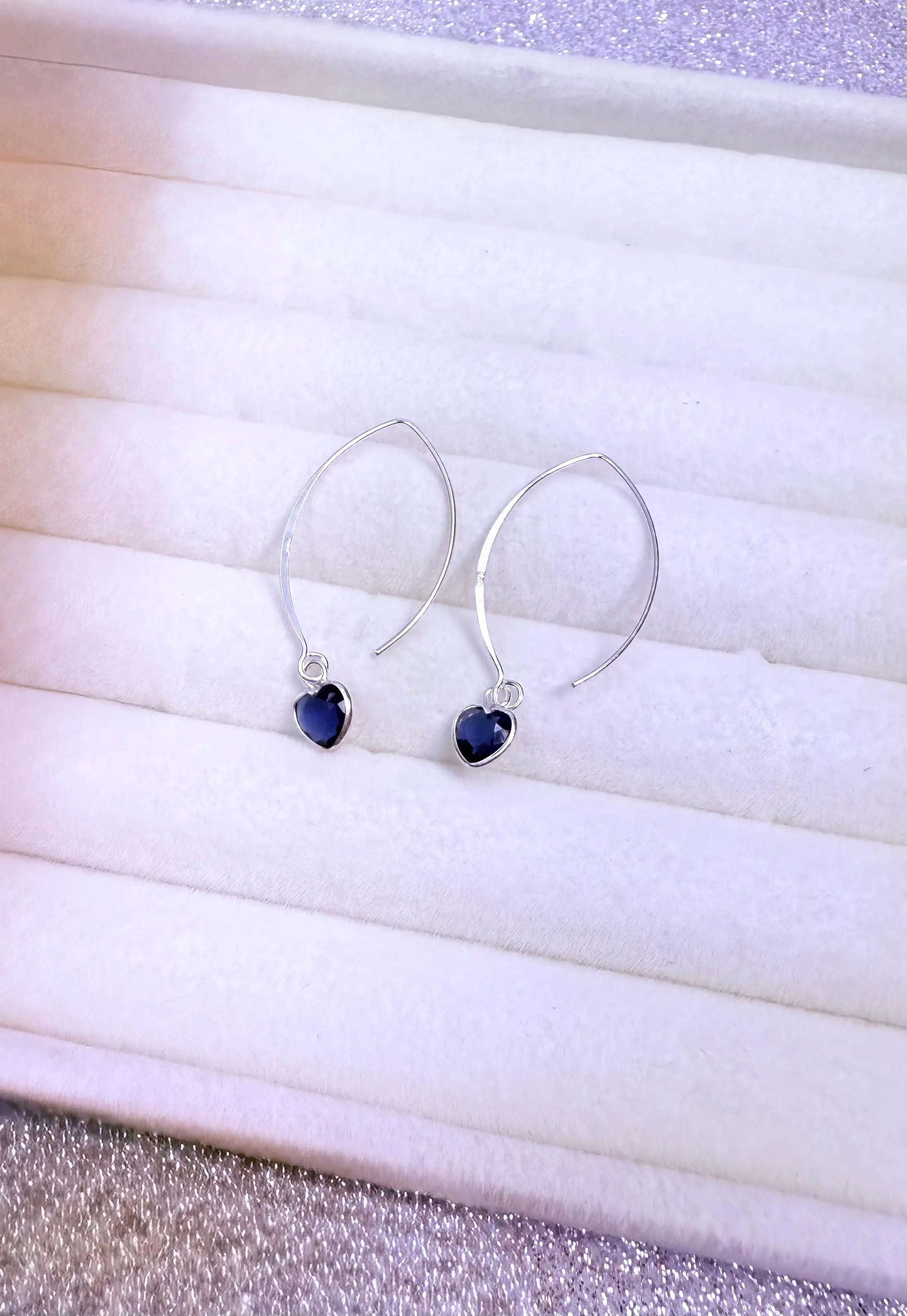 Aros dama Diseño corazón cristal Azul Plata fina ley 925