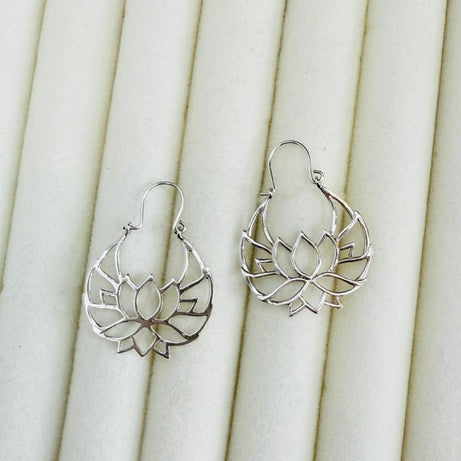 Aros Argolla Diseño Flor de loto 22mm