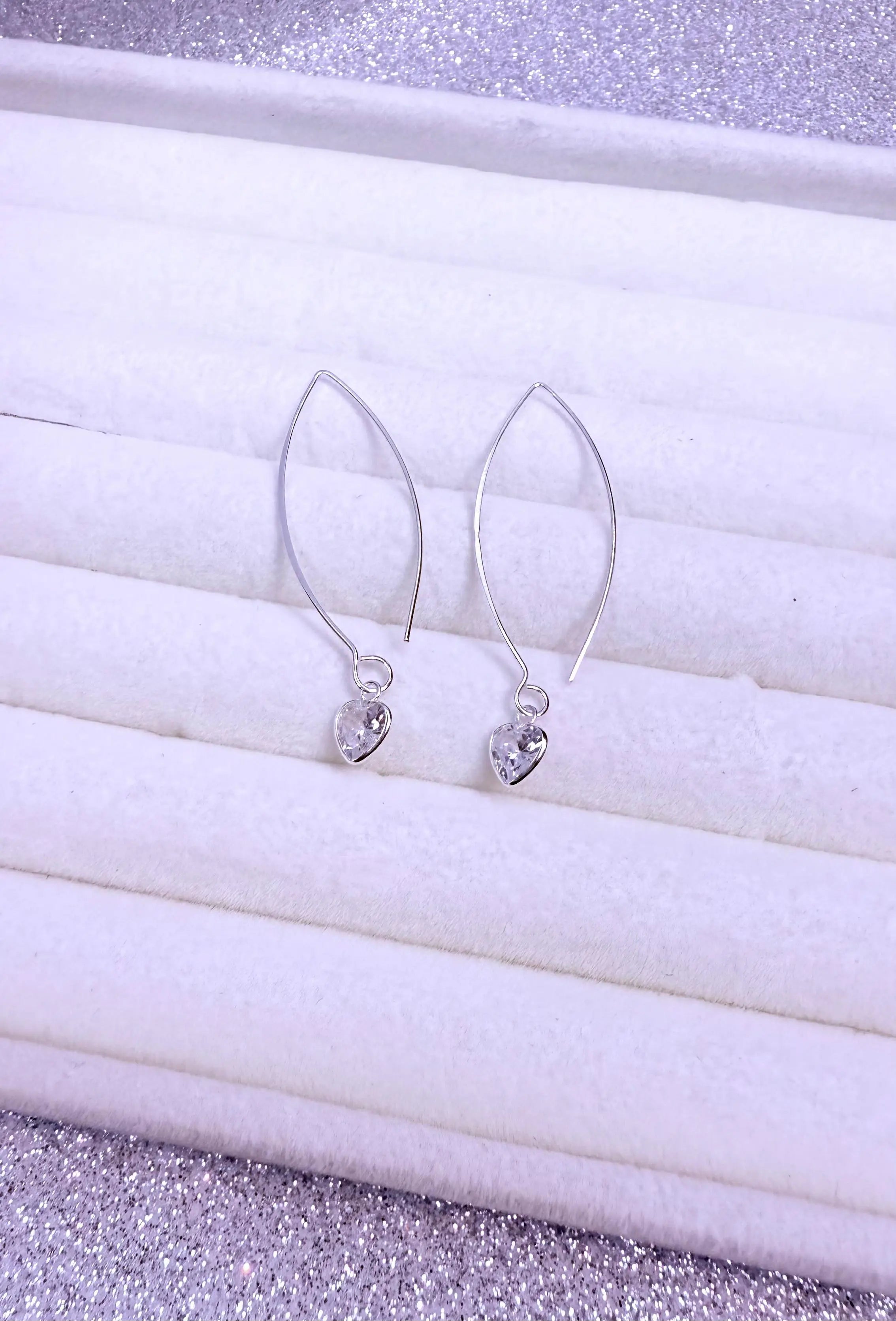 Aros dama Diseño corazón cristal Plata fina ley 925