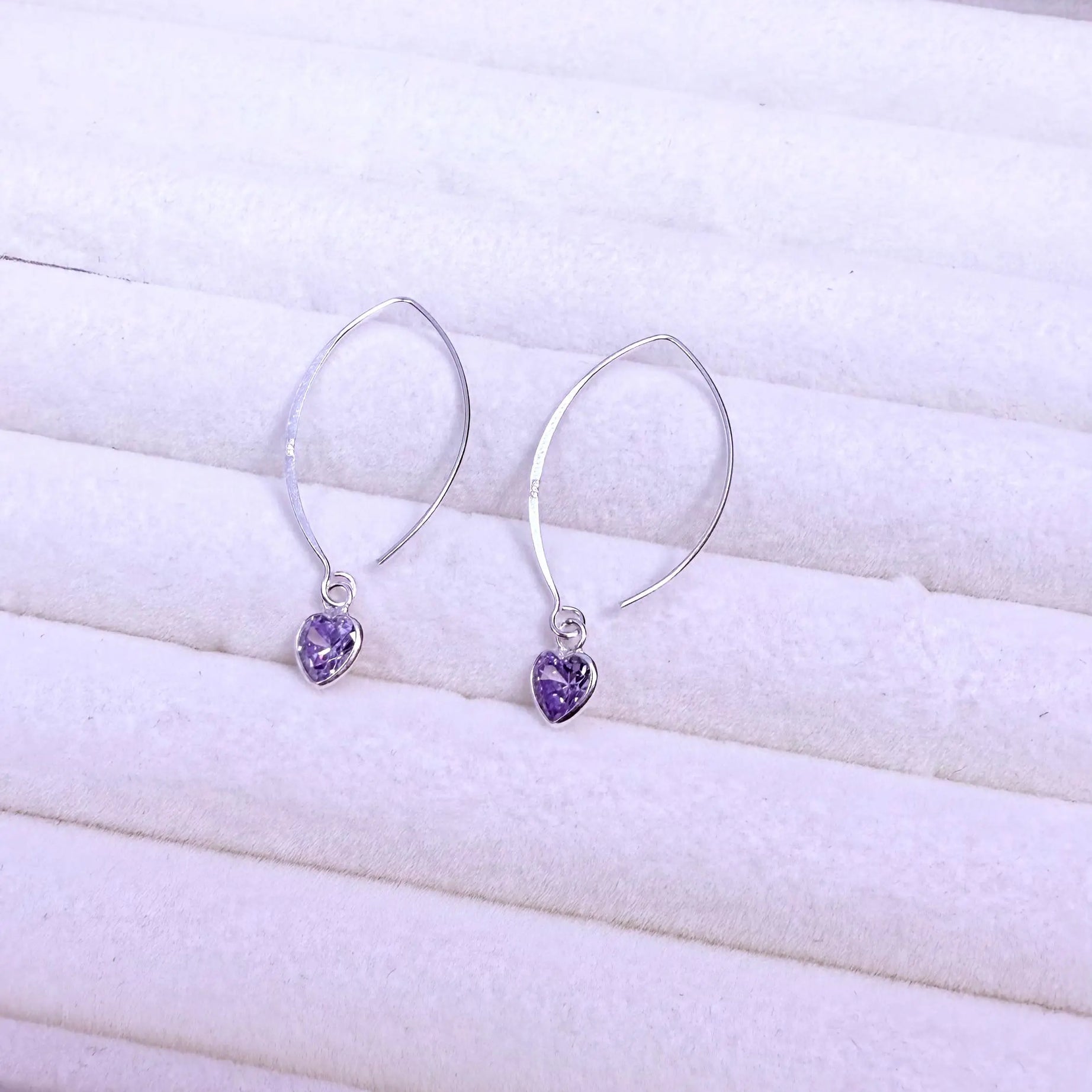 Aros dama Diseño corazón cristal Lila Plata fina ley 925