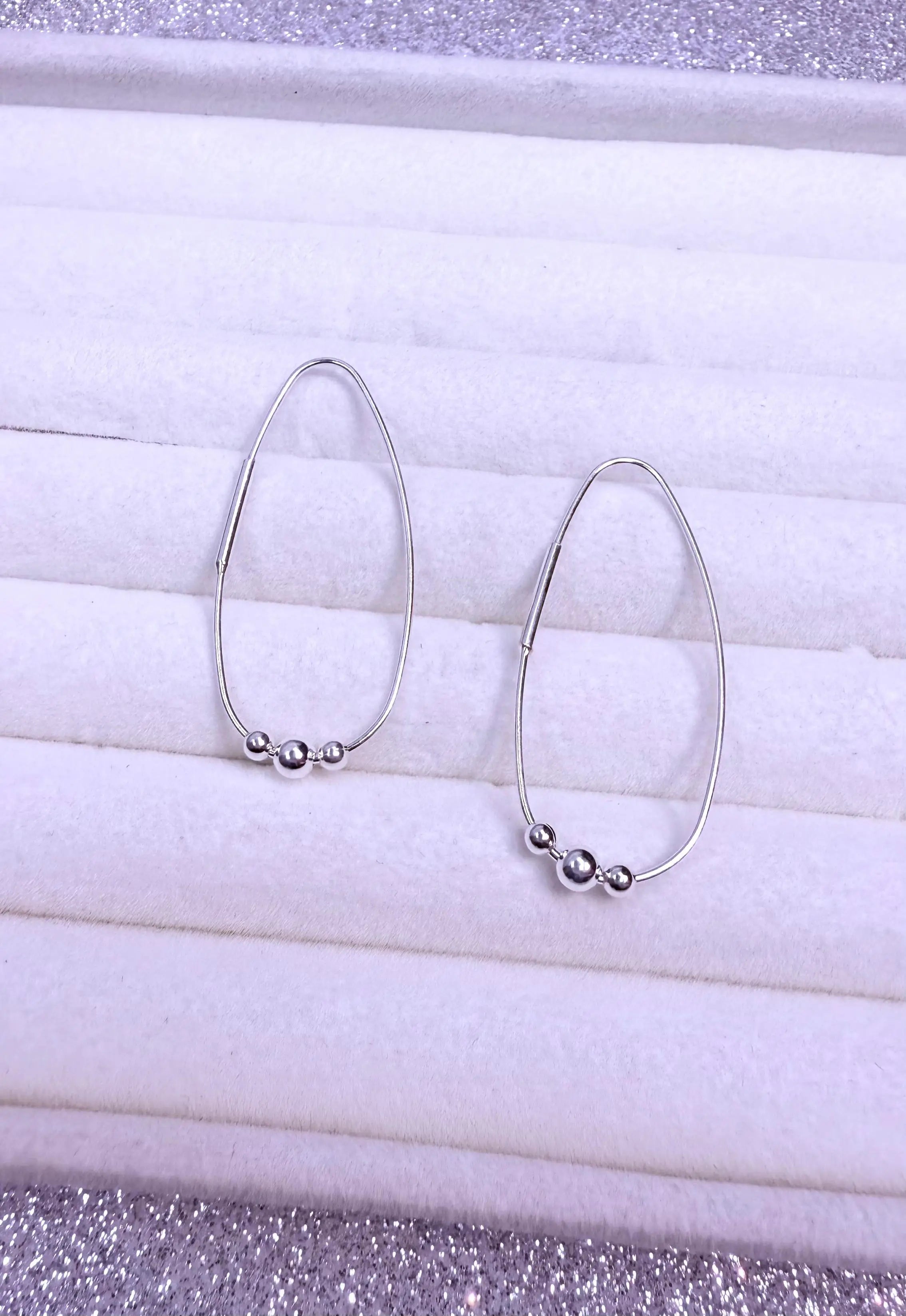 Aros dama argolla diseño pelotitas 15mm Plata fina ley 925