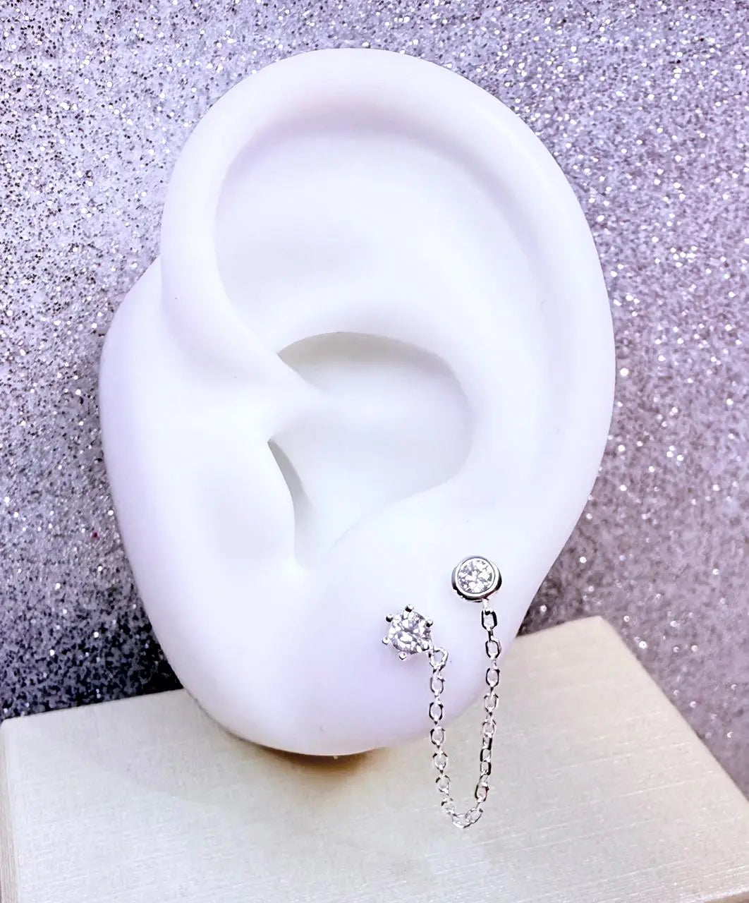 Aros doble Diseño Circón con cadenita  Plata 925