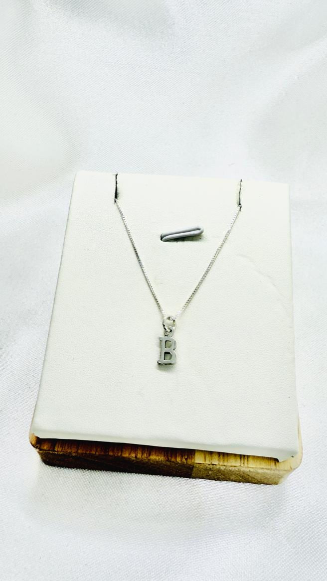 Cadena con Letra inicial 1,2cm