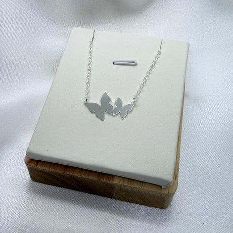 Collar Diseño Mariposas