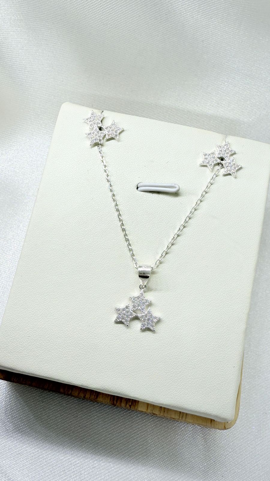 Conjunto Dama Diseño Estrellas