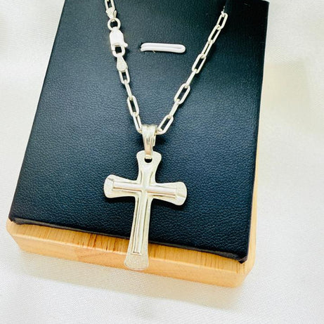 Cadena Caballero Tradicional con dije cruz 60cm plata fina ley 925