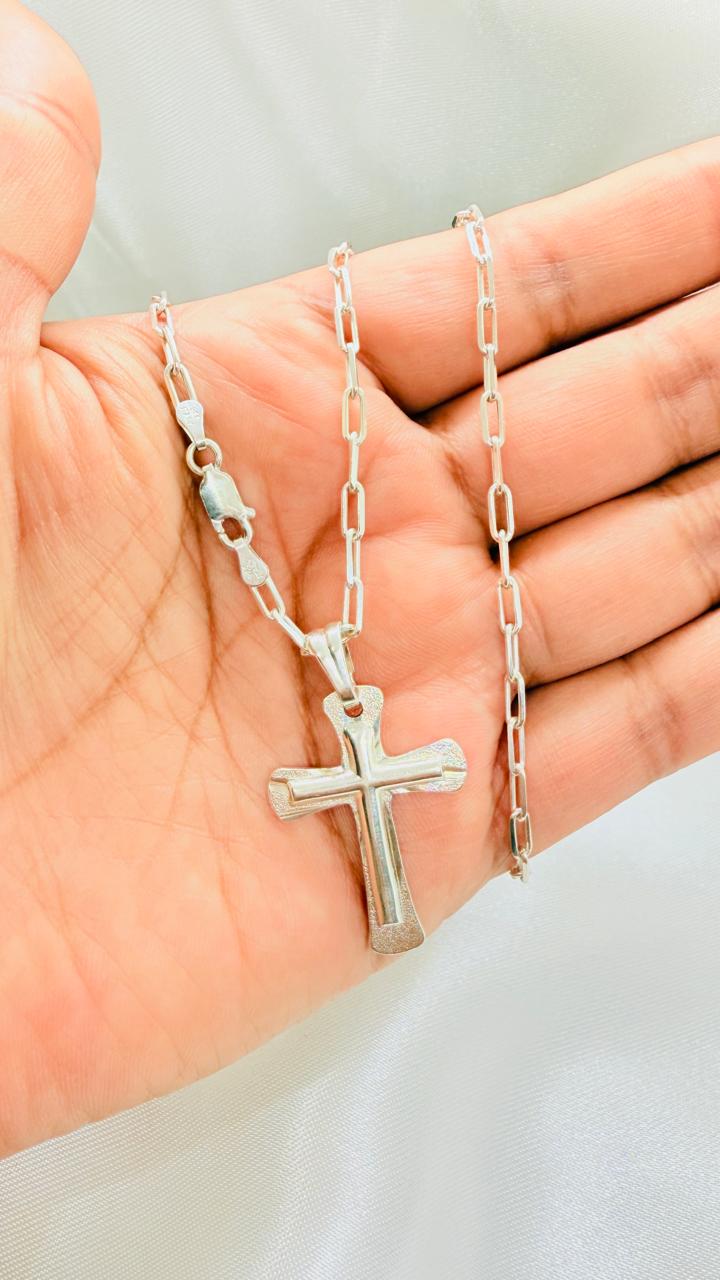 Cadena Caballero Tradicional con dije cruz 60cm plata fina ley 925