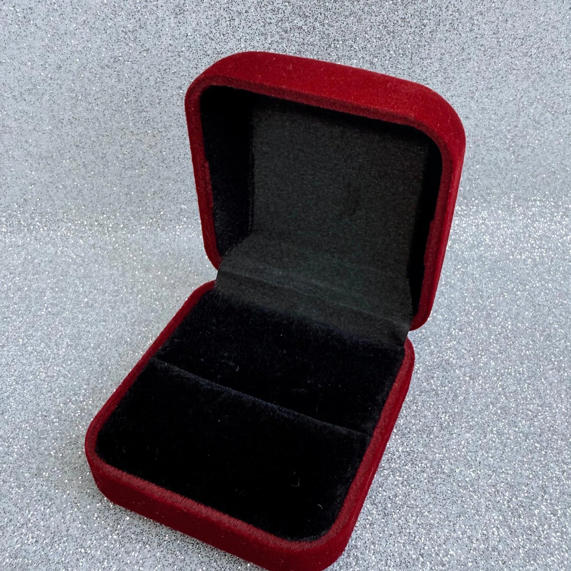 Caja Roja para Anillos Terciopelo