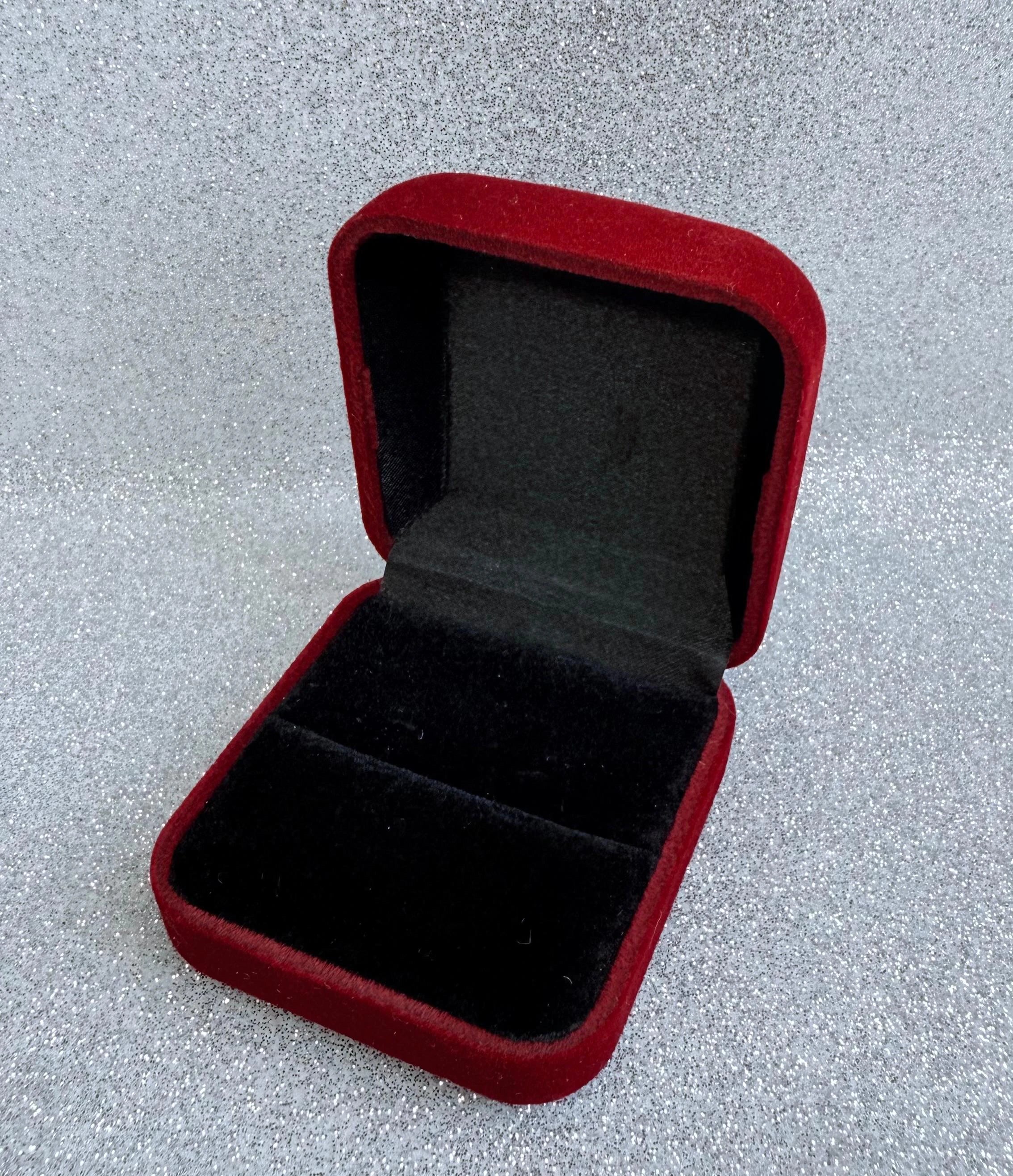 Caja Roja para Anillos Terciopelo