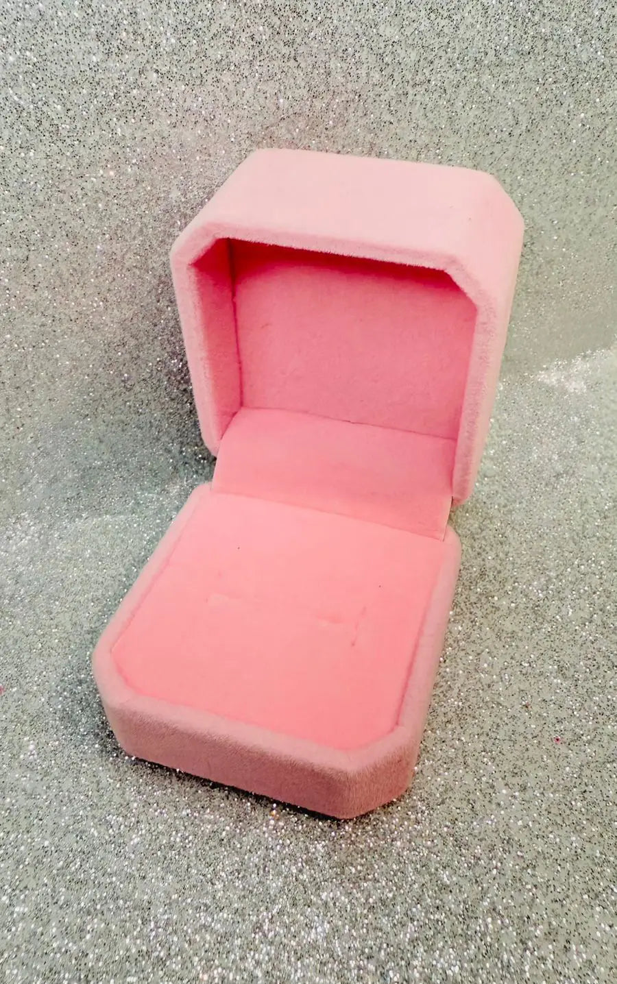 Caja Terciopelo Rosado Anillo