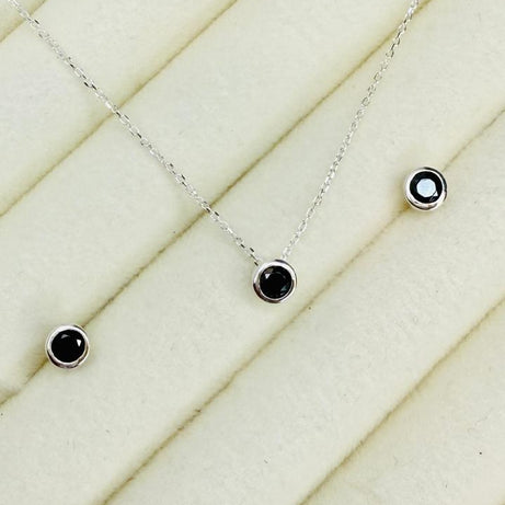 Conjunto Circón Redondo Negro